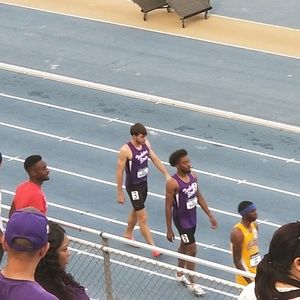 Meet your Posher, Anthony